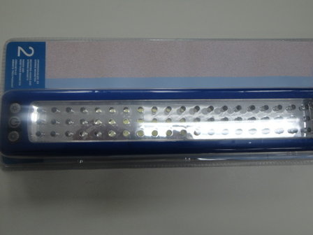 Light 60 LED, excl batterijen.