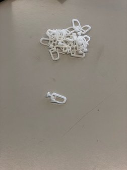 Gordijnrunner nylon 20 stuks.