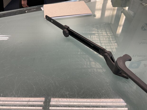 Hobby raamuitzetter kort 12,5 cm zwart met schroef rechts of links