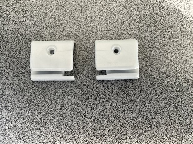 Fendt EIndkap tochtstrooklijst  L+R