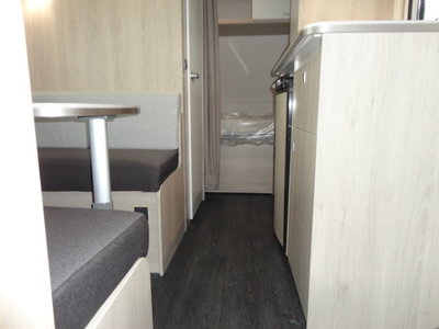 Caravelair Alba Family 426 met stapelbed model 2020